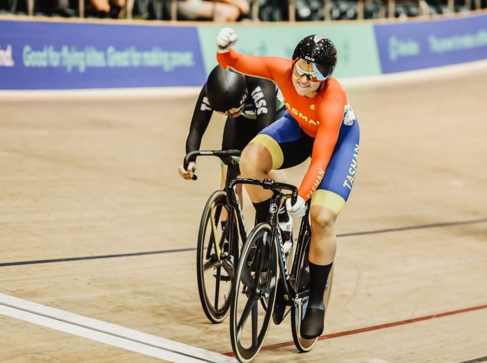 Track cycling online news